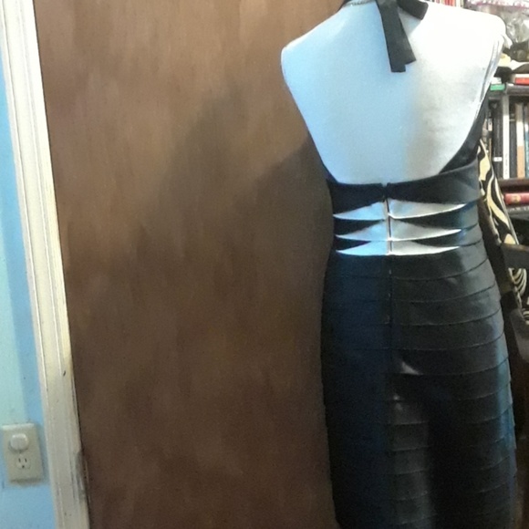 Pretty Dress, size 8 - Picture 3 of 4